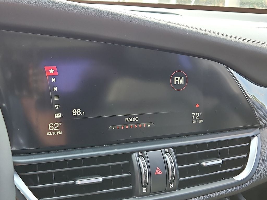2019 Alfa Romeo Giulia Ti Sport Carbon